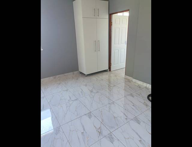1 BEDROOM ROOM TO LET IN UMBILO